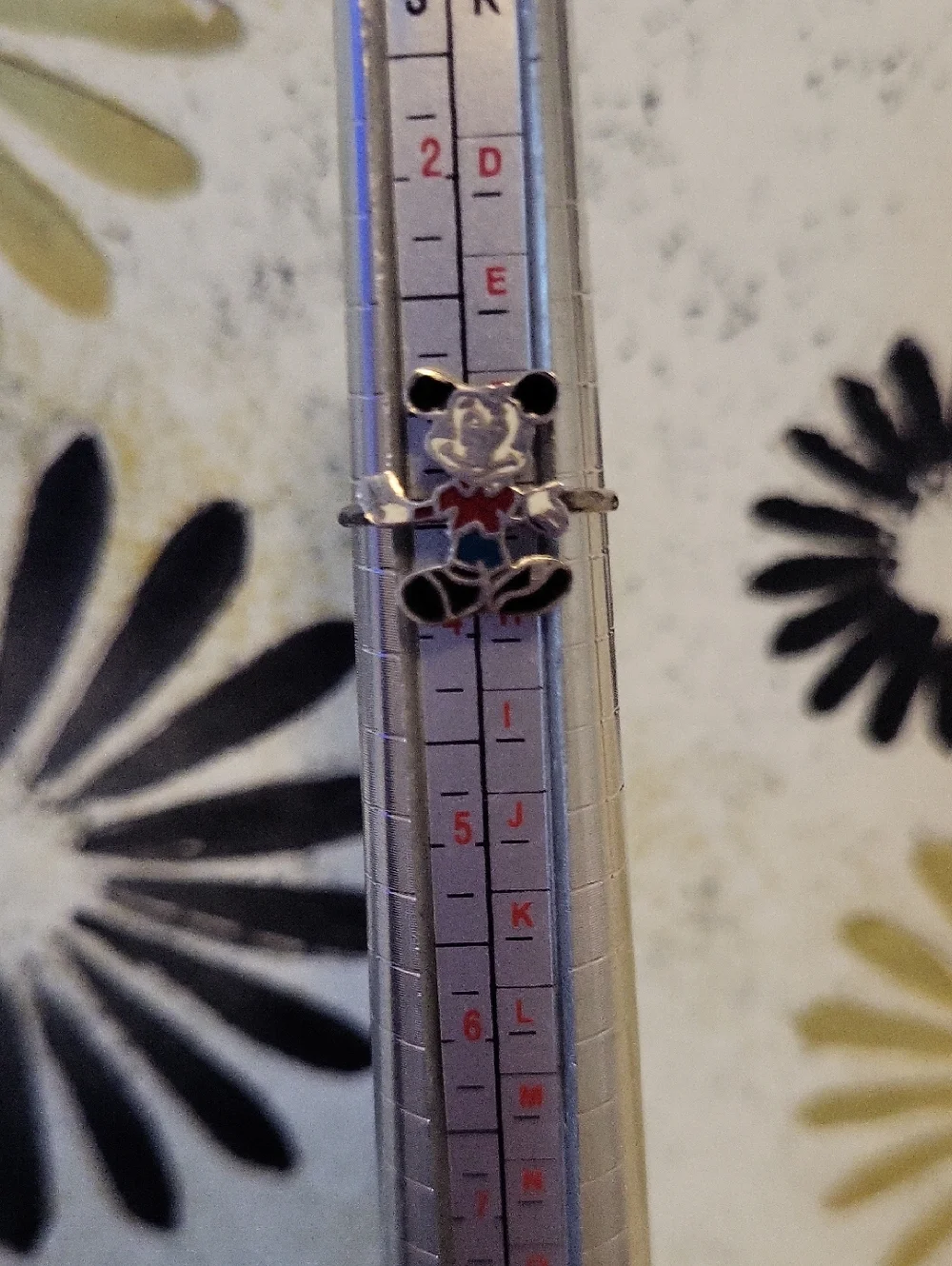 Vintage 925 Sterling Silver Child's Mickey Mouse Ring
